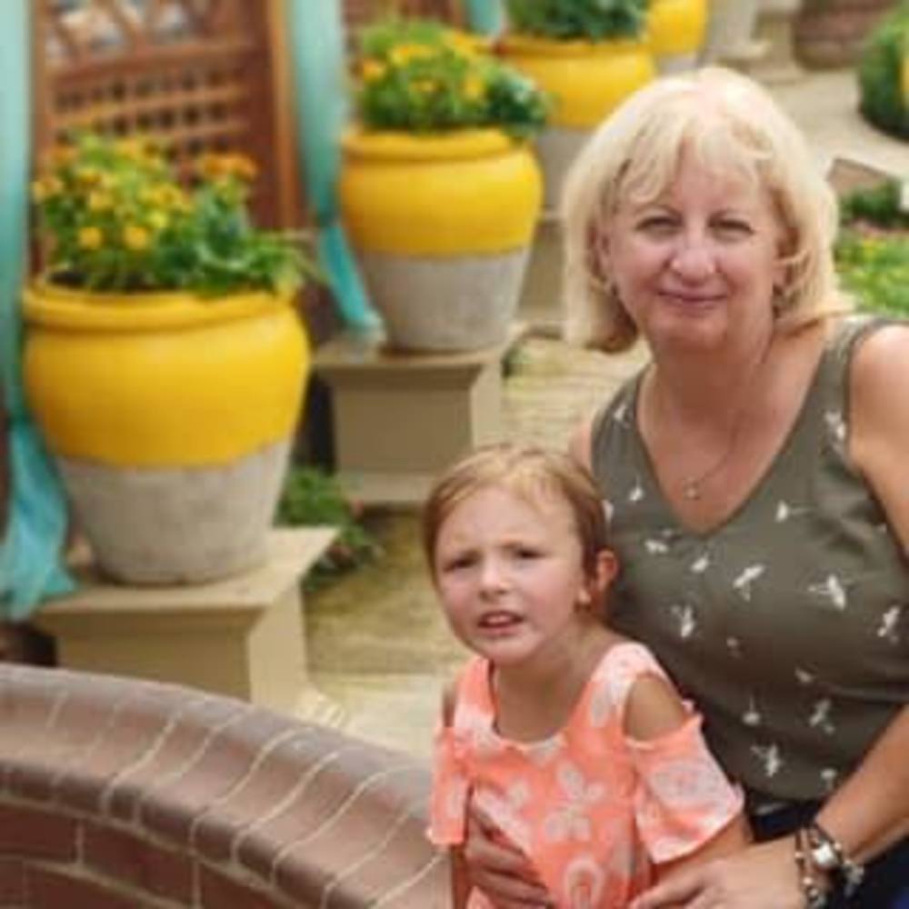 Meet your Posher, Deb